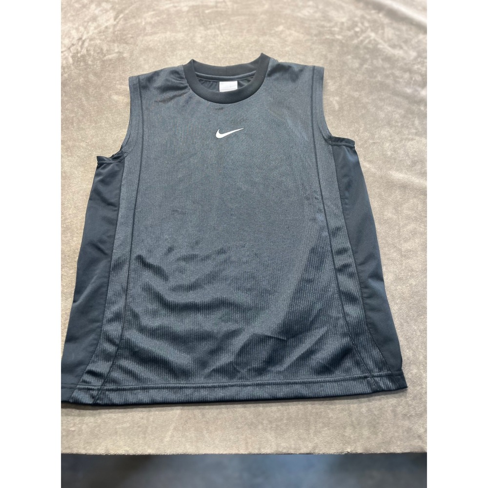 Nike Boy Medium 10-12 Sleeveless Performance Tank Top Gray Ribbed Athletic Shirt